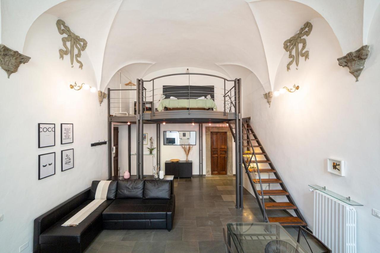 Ferienwohnung Pepi Loft In A Historical Building Florenz Exterior foto